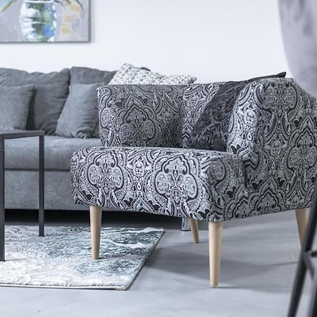 Exklusive Neubau-Ferienwohnung Mit Fernsicht Constanţa Exterior foto