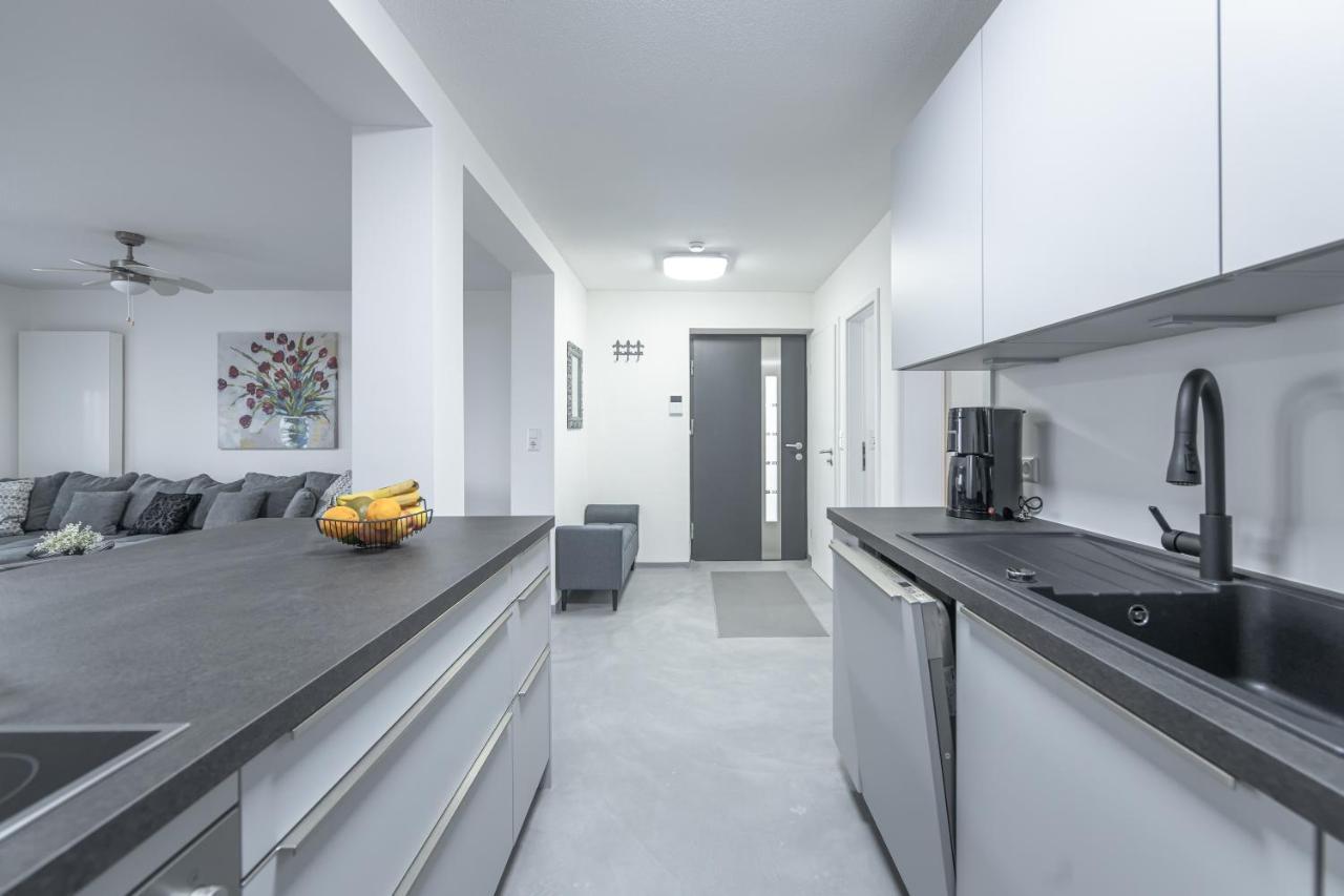 Exklusive Neubau-Ferienwohnung Mit Fernsicht Constanţa Exterior foto